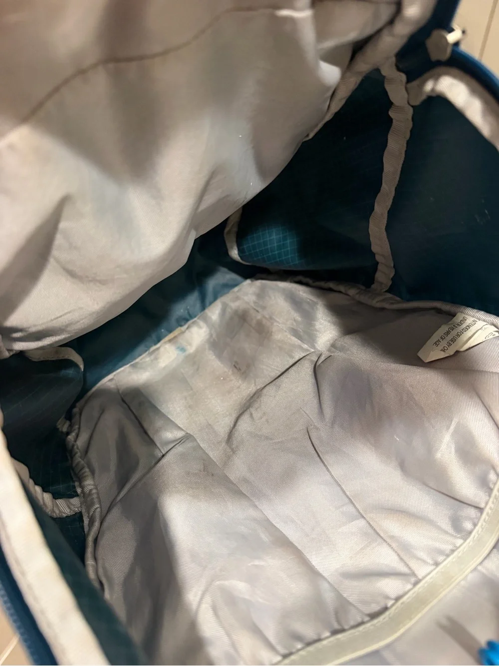 Reí Tarn Blue/Turquoise 18 Daypack